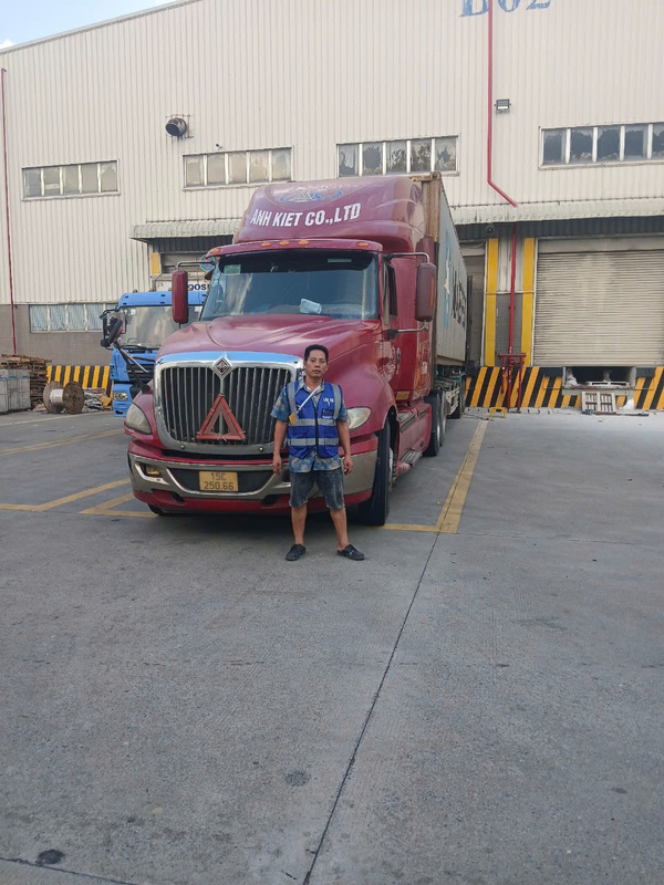 Đội xe vận tải hàng hóa